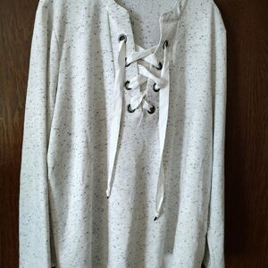 Simply Vera Vera Wang Lace Up Top